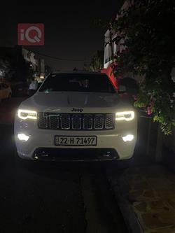جیپ گراند شیرۆکی